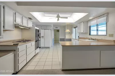 12318 W Rock Springs Drive, Sun City West, AZ 85375 - Photo 10