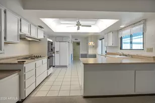 12318 W Rock Springs Dr, Sun City West, AZ 85375 - Photo 10