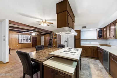 2225 E Foothill Street, Apache Junction, AZ 85119 - Photo 8