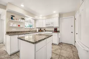 4143 E Beryl Ln, Phoenix, AZ 85028 - Photo 6