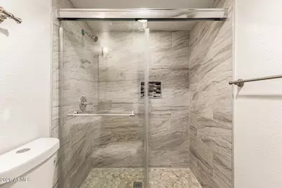 4704 E Paradise Village Parkway #211, Phoenix, AZ 85032 - Photo 18