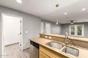 4704 E Paradise Village Pkwy, Phoenix, AZ 85032 - Photo 10