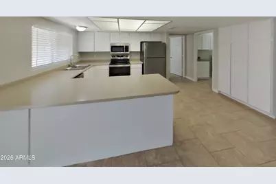 1113 W Runion Drive, Phoenix, AZ 85027 - Photo 6