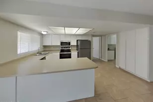 1113 W Runion Dr, Phoenix, AZ 85027 - Photo 6