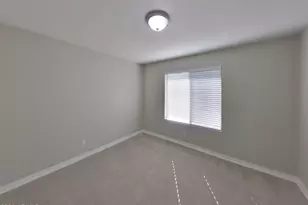 1113 W Runion Dr, Phoenix, AZ 85027 - Photo 16