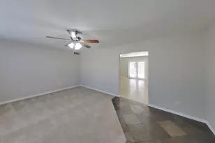 1113 W Runion Dr, Phoenix, AZ 85027 - Photo 2