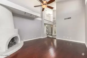 1930 E Linger Ln, Phoenix, AZ 85020 - Photo 10