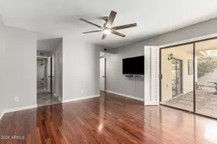 1930 E Linger Ln, Phoenix, AZ 85020 - Photo 20