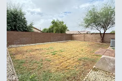 11829 W Shaw Butte Drive, El Mirage, AZ 85335 - Photo 22