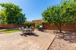 2053 E Saddlebrook Ct, Gilbert, AZ 85298 - Photo 32