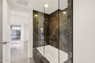 7137 E Rancho Vista Dr, Scottsdale, AZ 85251 - Photo 30