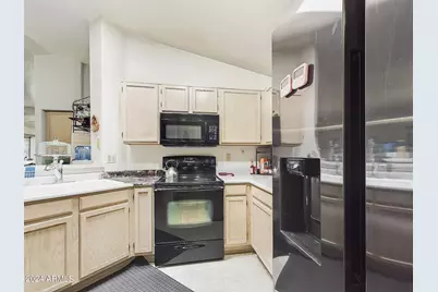 5613 S 42nd Street, Phoenix, AZ 85040 - Photo 12