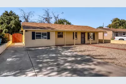 6132 N 35th Drive, Phoenix, AZ 85019 - Photo 4