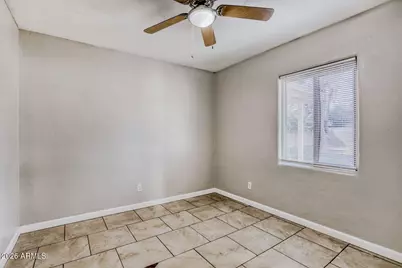 6132 N 35th Drive, Phoenix, AZ 85019 - Photo 18