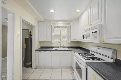 4230 N 16th Avenue, Phoenix, AZ 85015 - Photo 4