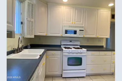 4230 N 16th Avenue, Phoenix, AZ 85015 - Photo 4