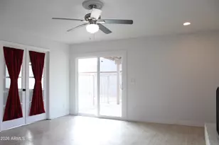 7301 W Canterbury Dr, Peoria, AZ 85345 - Photo 4