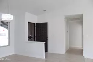 7301 W Canterbury Dr, Peoria, AZ 85345 - Photo 10