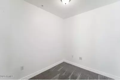 5450 E Deer Valley Drive #2210, Phoenix, AZ 85054 - Photo 10