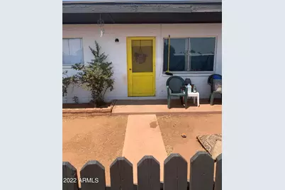 1710 Hill Road, Holbrook, AZ 86025 - Photo 2