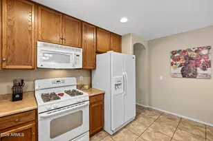 12807 W Desert Mirage Dr, Peoria, AZ 85383 - Photo 10