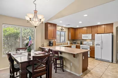 12807 W Desert Mirage Drive, Peoria, AZ 85383 - Photo 12