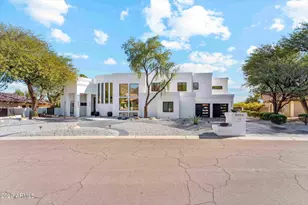 12233 S Running Bear Ct, Phoenix, AZ 85044 - Photo 8