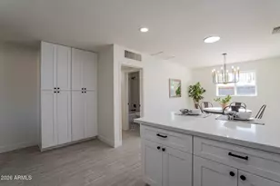 1800 S Shafer Dr, Tempe, AZ 85281 - Photo 8