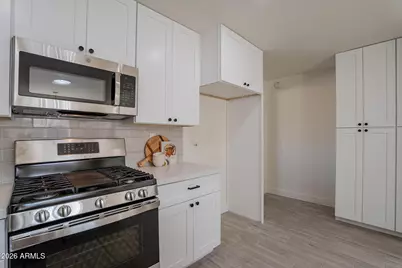 1800 S Shafer Drive, Tempe, AZ 85281 - Photo 10