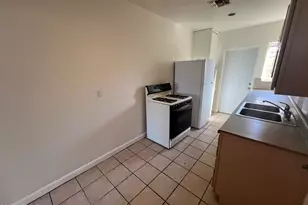 1626 W McDowell Rd, Phoenix, AZ 85007 - Photo 8