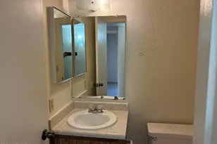 7215 W Vogel Ave, Peoria, AZ 85345 - Photo 20