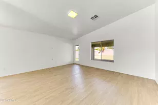 7594 W Citrus Way, Glendale, AZ 85303 - Photo 4