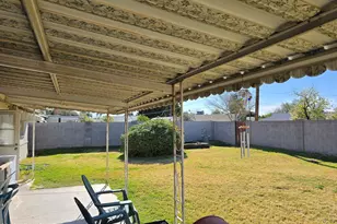 135 W Alice Ave, Phoenix, AZ 85021 - Photo 16