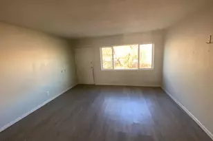 1126 N 27th Street N, Phoenix, AZ 85008 - Photo 1