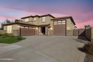 17388 W Bent Tree Dr, Surprise, AZ 85387 - Photo 2