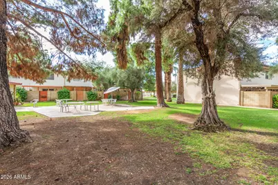 8225 N Central Avenue #45, Phoenix, AZ 85020 - Photo 32