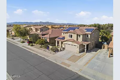 15686 W McKinley Street, Goodyear, AZ 85338 - Photo 2