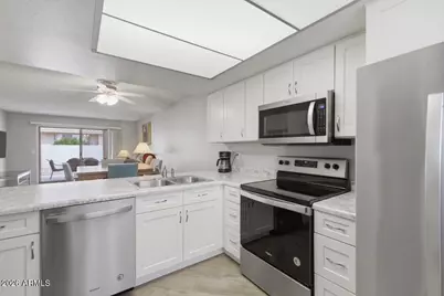 733 S 79th Way, Mesa, AZ 85208 - Photo 2