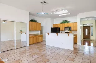 2229 S 82nd Ln, Phoenix, AZ 85043 - Photo 16