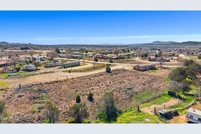 25370 N Spruce Drive #472, Paulden, AZ 86334 - Photo 4