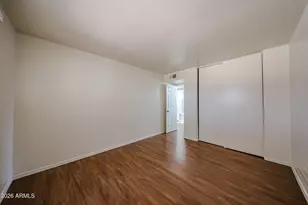 2226 W Heatherbrae Dr, Phoenix, AZ 85015 - Photo 2