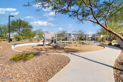 5122 E Village Drive, Scottsdale, AZ 85254 - Photo 24