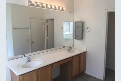 9128 W Berkeley Road, Phoenix, AZ 85037 - Photo 12