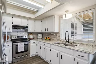 3620 N 90th Drive, Phoenix, AZ 85037 - Photo 16