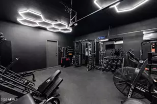 2759 W Apollo Rd, Phoenix, AZ 85041 - Photo 10