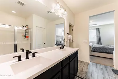 2759 W Apollo Road, Phoenix, AZ 85041 - Photo 14