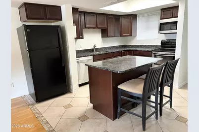 1601 W Sunnyside Drive #Unit 115, Phoenix, AZ 85029 - Photo 4