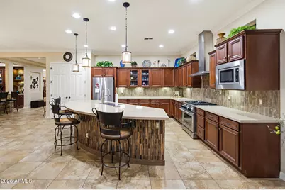 8771 W Jj Ranch Road, Peoria, AZ 85383 - Photo 14