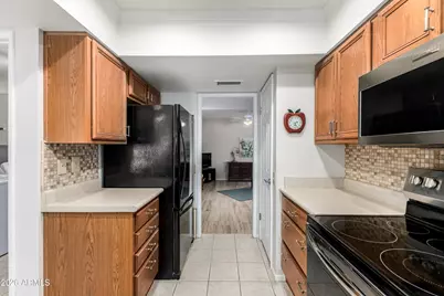 18411 N Conestoga Drive, Sun City, AZ 85373 - Photo 12