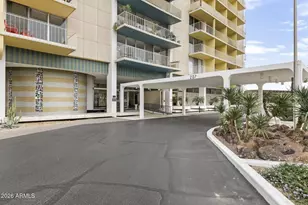 207 W Clarendon Ave, Phoenix, AZ 85013 - Photo 24